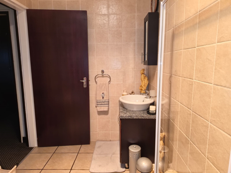 3 Bedroom Property for Sale in Riebeeckstad Free State